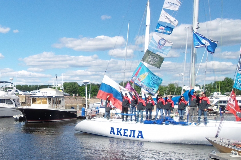 Яхта «Акела» отправилась в учебное плавание