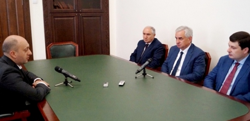 Заместитель руководителя Росморречфлота обсудил вопросы организации регулярного круизного сообщения между Россией и Абхазией 