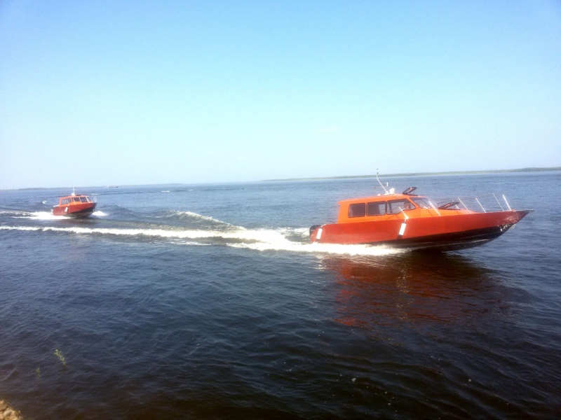 В Ленском бассейне спущены на воду два новых катера