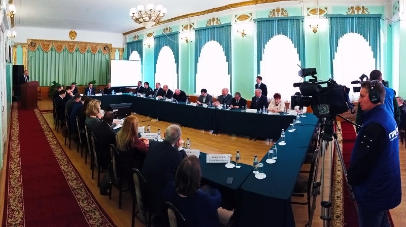 Каспийский институт морского и речного транспорта принял региональное Правительство