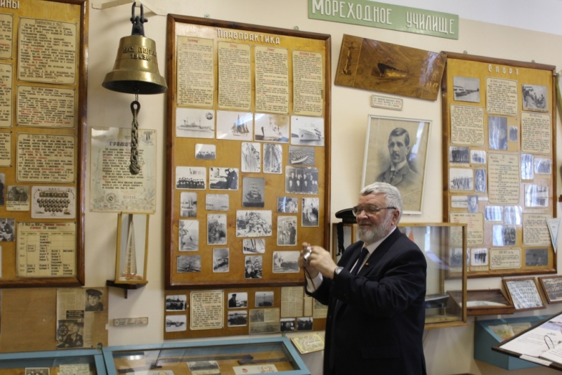 Почетный полярник П.В. Боярский рассказал курсантам АМИ имени В.И. Воронина  об экспедициях в Арктику