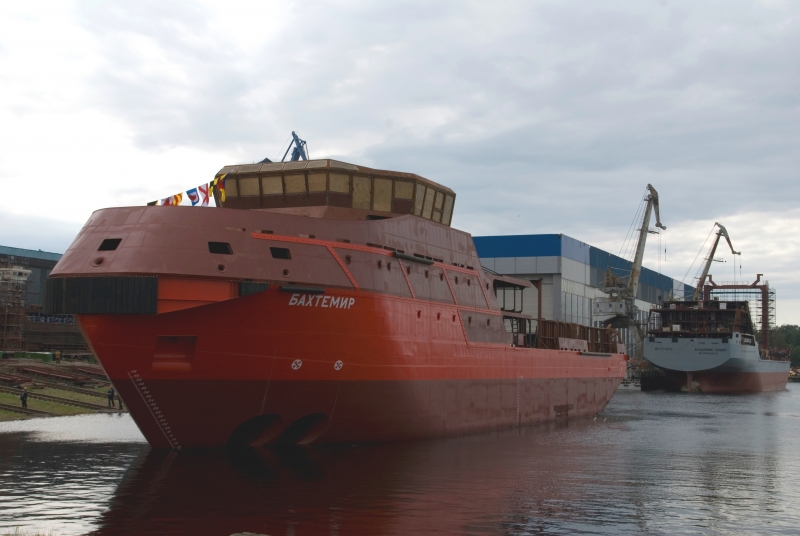 Буксир-спасатель «Бахтемир» спущен на воду