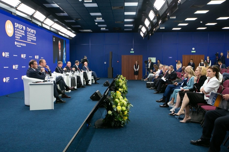 На сессии ПМЭФ обсудили новые подходы к управлению, изучению и сбережению мирового океана