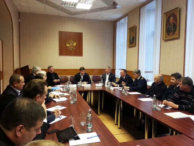 Организация завершающего периода навигации 2014 года в Азово-Донском и Волго-Донском бассейнах внутренних водных путей 