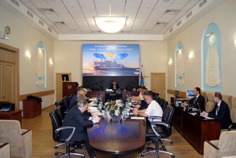 В Росморречфлоте проведено совещание по итогам периода ледокольной проводки судов 2015-2016 годов в замерзающих морских портах РФ 