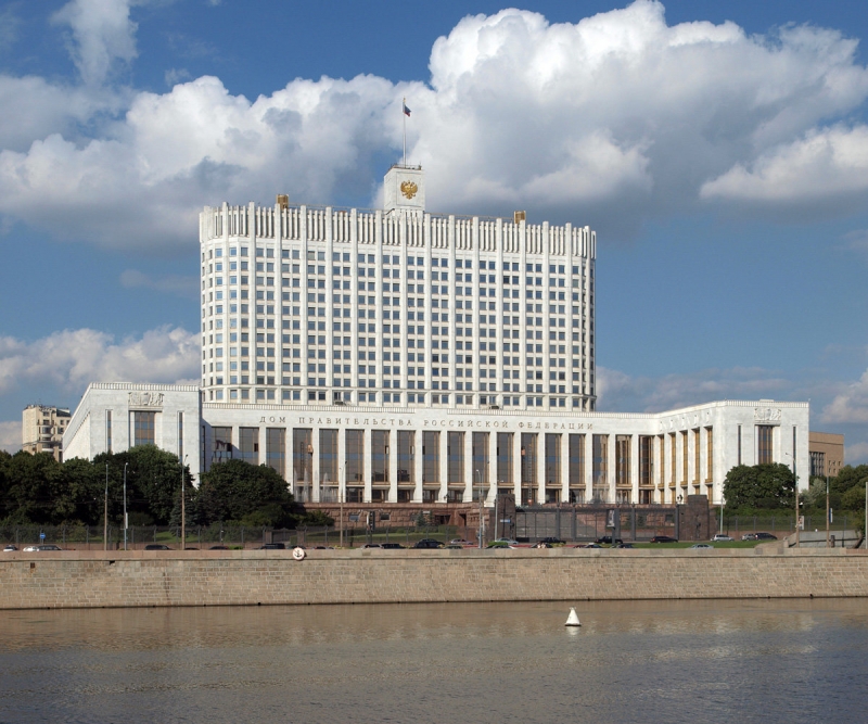 Дмитрий Медведев поздравил работников и ветеранов морского и речного флота с отраслевым праздником  