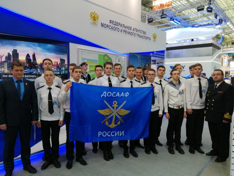 Курсанты МГАВТ – бойцы морского поискового отряда «Честь имею» награждены в рамках Транспортной недели - 2019