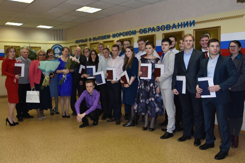 В МГУ им адм Невельского состоялся первый выпуск специалистов образца 2019 года 
